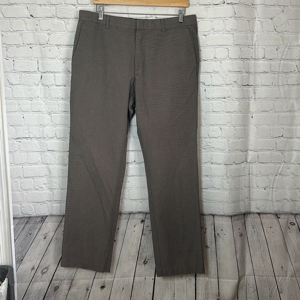 Banana Republic Non Iron Tailored Slim Fit size 35x32 Brown Dress Pants